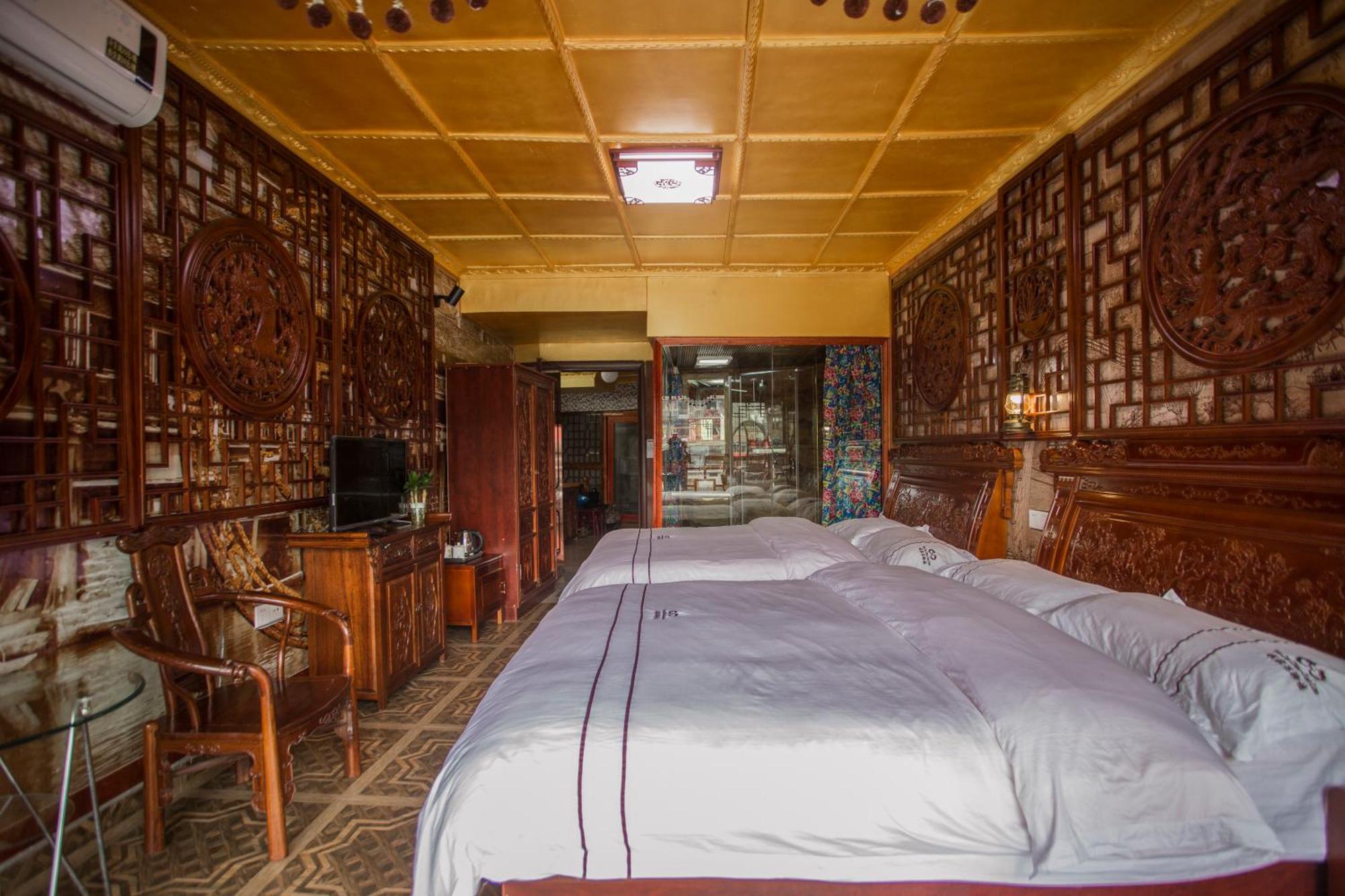Lqj Riverside Guest House Fenghuang Dış mekan fotoğraf