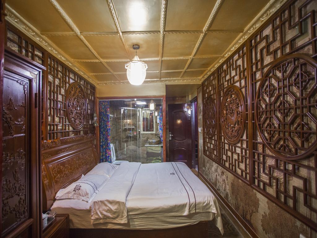 Lqj Riverside Guest House Fenghuang Dış mekan fotoğraf